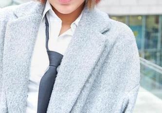 AISS爱丝(黄金版) – “亚美依和她的定制写真，逛街后发现的不为人知的小趣事“