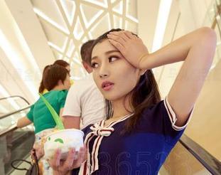 AISS爱丝(黄金版) – 西雅的女骑士写真，马儿能否配得上她的风采？