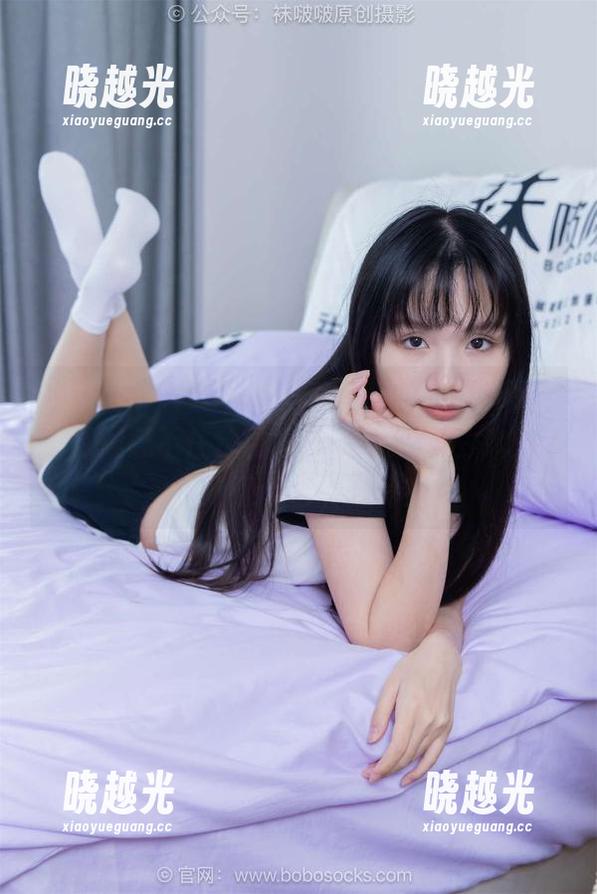 BoBoSocks袜啵啵-小安 BoBoSocks袜啵啵 - 小安的肉丝,观看的时候忍不住想要每一丝都啃下去,怎么才能打个包带走呢?