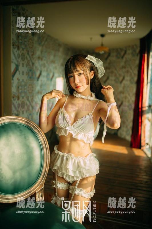 GIRLT果团网 - 莫雅琪的镂空图片合集，忽然觉得这个主题好有趣