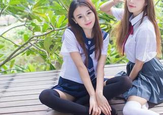 IMiss爱蜜社 – 贵的连体衣买不起，但小九月的这版无圣光随便一个图片就得看一遍！