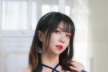 高跟鞋与凡人：Leah梓未的写真集全资源大公开