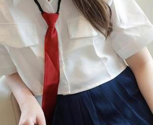 MFStar模范学院 – 看徐微微mia穿旗袍，高清镜头下的每一寸都值得细品。