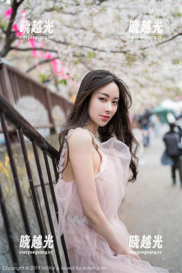 MiStar魅妍社-夏倪可ella MiStar魅妍社 - 夏倪可ella的温柔写真,让我忍不住想多下载几份。
