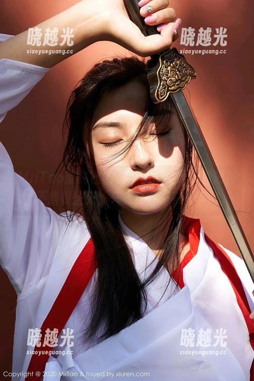 MiiTao蜜桃社 - 看！小魔女lily的短裙，不需要圣光，只要这些精彩的套图。