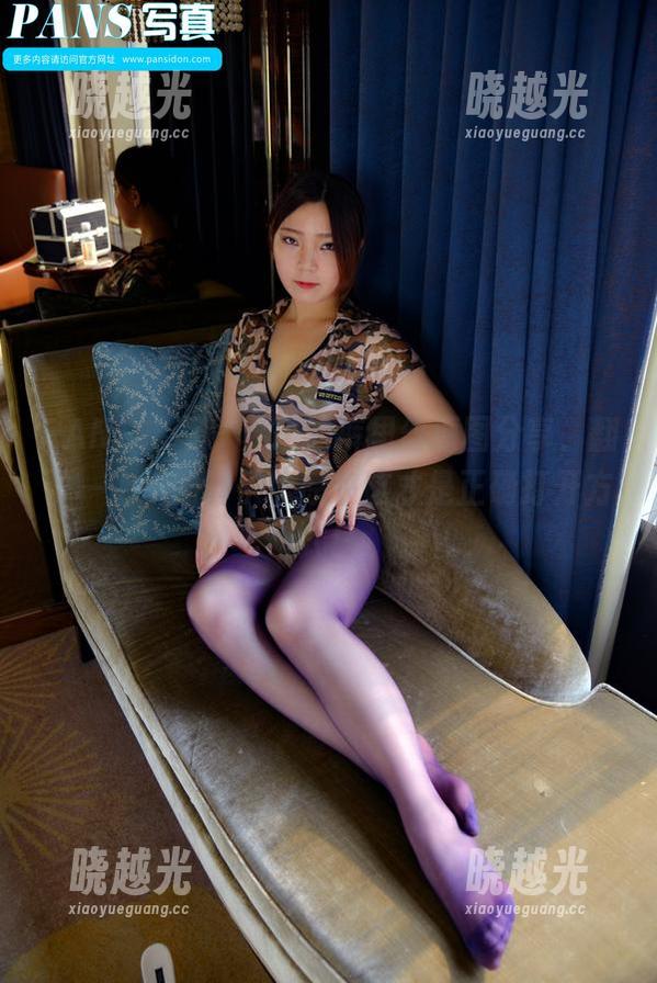 PANS摄影 - 苏琪的裤里丝原图分享，翻了一上午的裤子，原来这才是正确打开方式！