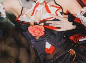 Seele麦麦和她的女仆图片，洗碗的哲学与迷思…