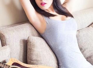 TouTiao头条女神 – 吊带控必看！张蓝欣高清辣评，资源值得狂戳