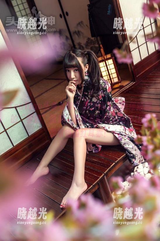 TouTiao头条女神 - 我决定了，随便翻翻的“学姐”图集，莫晓希的资源居然让我羡慕得面红耳赤！