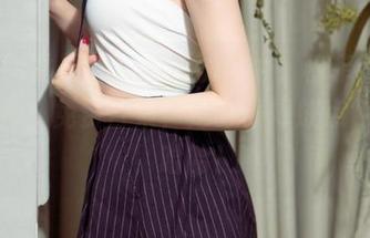 UGirls尤果网 – 粉色的自由，穆菲菲的博主精神，免费合集，是时候释放点色彩啦，哈哈！