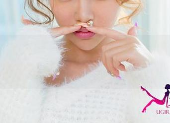 UGirls尤果网 – 谭晓彤立体长腿合集，高清晰度到小阴影都看得分明!