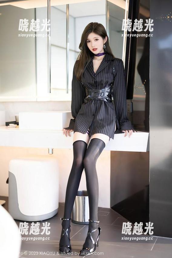 XIAOYU语画界 - 徐莉芝Booty的牛仔裤，高清图包陪你感受另一番风味！