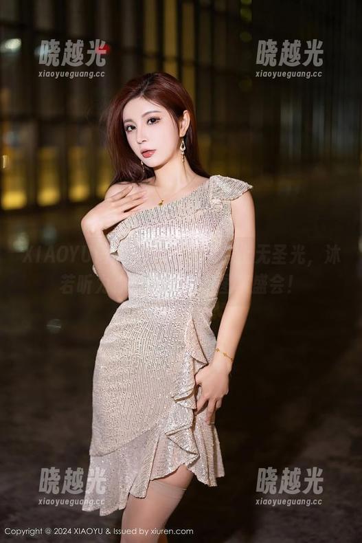 XIAOYU语画界 - 当红裙遇上无圣光，沐若昕为你打造个性的图集盛会！