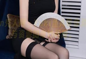 Xiuren秀人网 – Yuki鱼儿带你游历日常与资源的奇妙间隙。