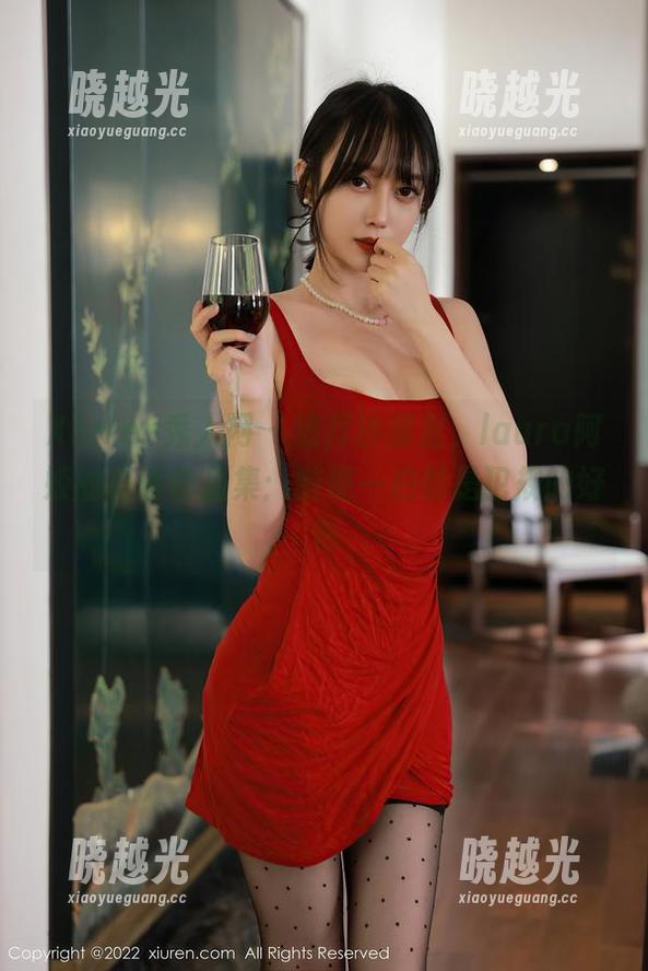 Xiuren秀人网-laura阿姣 Xiuren秀人网 - 迪拜沙漠里,laura阿姣的高清作品集:随便一拍都是犯规的好看