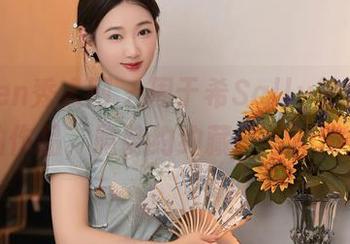 Xiuren秀人网 – 周于希Sally的丝袜私拍作品，隐隐约约藏着些许动情