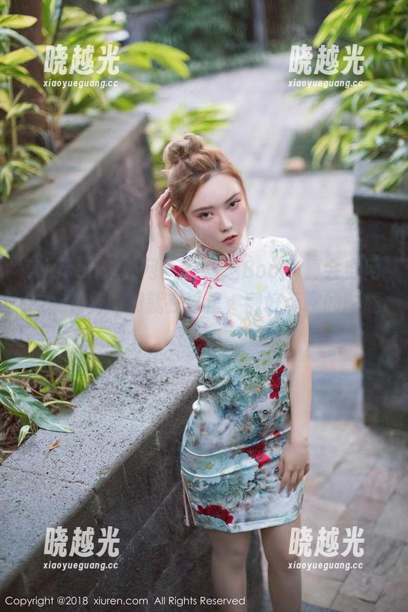 Xiuren秀人网 - 徐莉芝Booty真会穿网袜，免费图册就在这里，刚好无聊的时候看看！