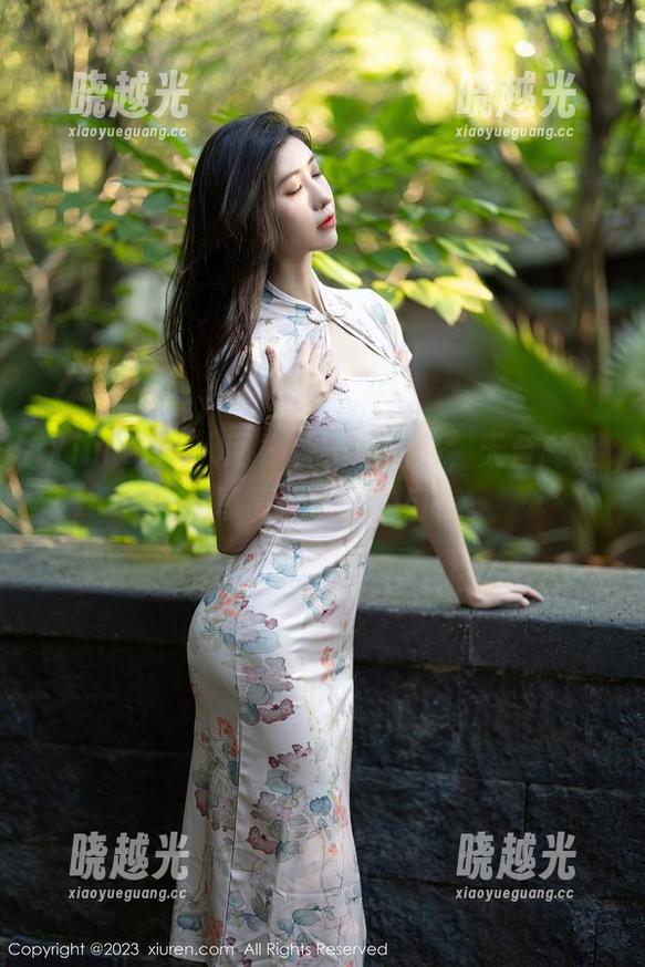 Xiuren秀人网-林子遥 Xiuren秀人网 - 林子遥图集,天台高处,分享高过云端的自在。
