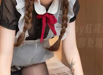 Xiuren秀人网 – 雨儿baby红裙图册，眼前一亮，但听说和她聊更精彩