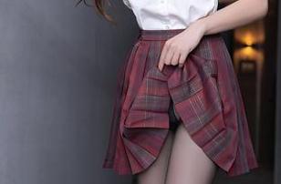 Xiuren秀人网 – 最新合集来啦！黄婧GIGI的女仆造型，画风也太有趣了吧！