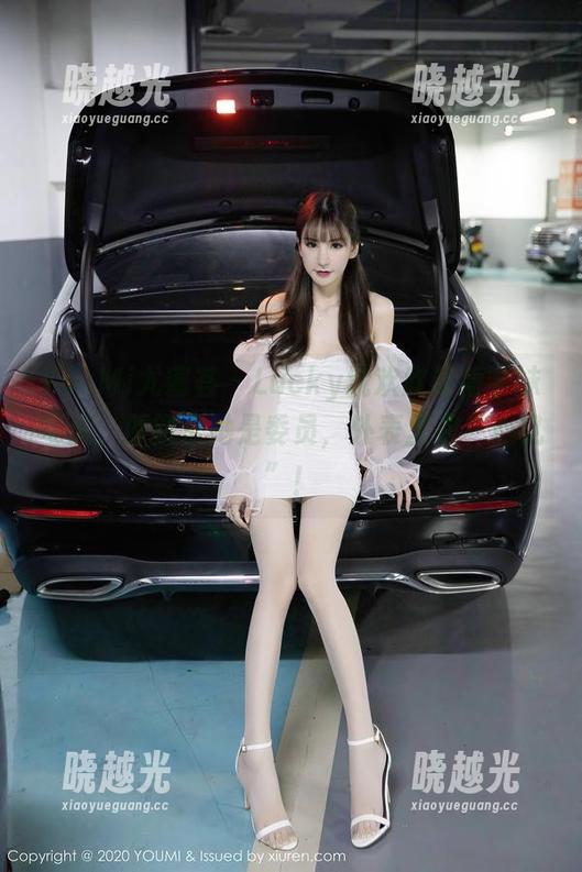 YouMi尤蜜荟 - Lucky沈欢欣最新学妹写真，原图里她是委员，外表里是“心机”！