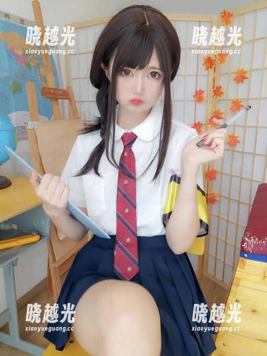 魅影般的高清图册：《空姐》里的nagesa魔物喵，超乎寻常的姿态。