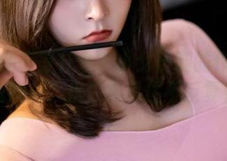 丽柜 – 还在等什么？小戈长腿的作品集下载时光，祝你能忍住不反复看