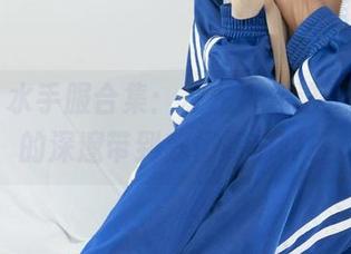 丽柜 – 水手服合集：左左，你这是要把海的深邃带到我们眼前吗？