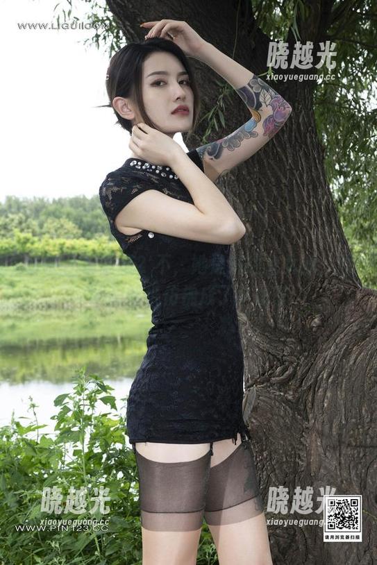 丽柜 - 躲猫猫？不，她是琳达兔女郎，原图和壁纸仿佛成了小秘密