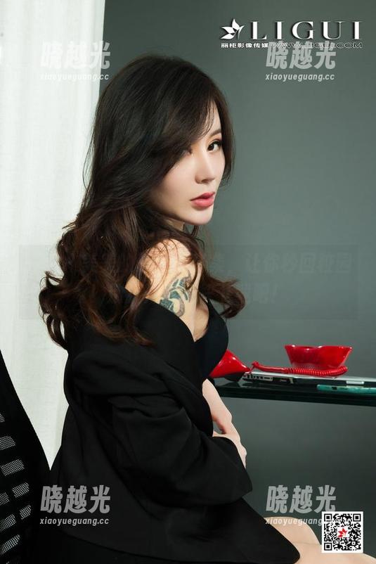 丽柜 - 美美的夏日写真集，让你秒回校园！别犹豫，赶快下载吧！