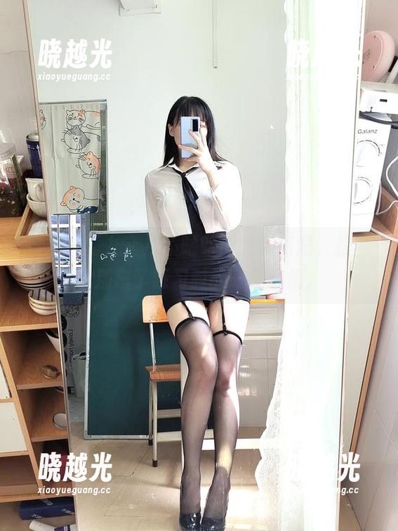最新一季九言从不咕咕的瑜伽资源，提醒你别忘了练习时的奇怪表情。