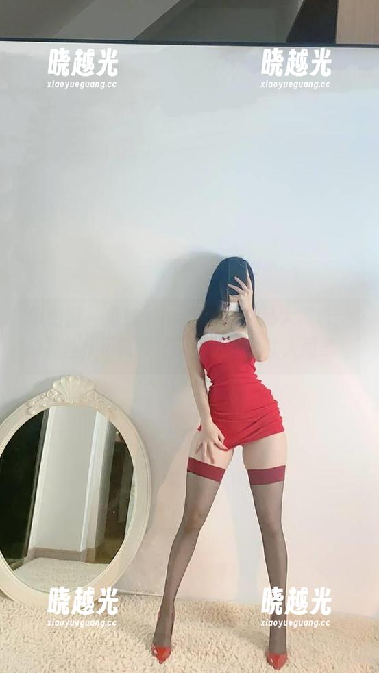 微密圈 - 俏妞qiaoniu66作品大揭晓：黑丝从不需要文案雷达，专注人间美