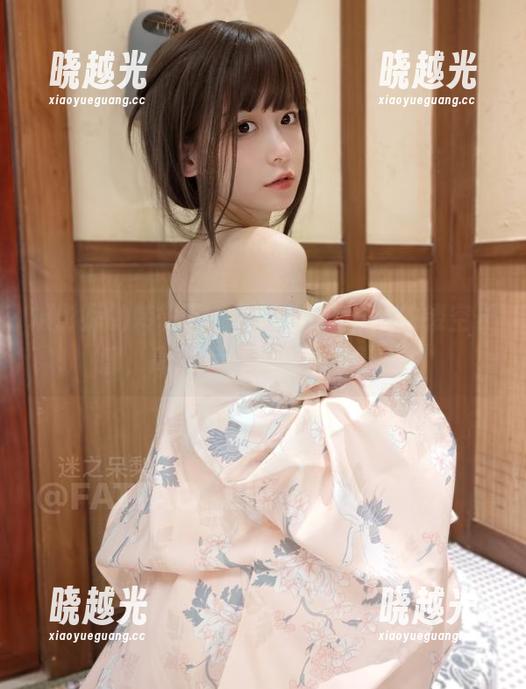 摄影师的转轮下，发条少女yoki的镂空长廊，高清写真集等你来看哦～