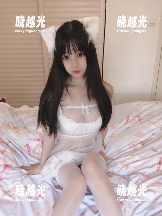 失眠小宁 大妈级分享:失眠小宁的体操服写真,轻松解压法