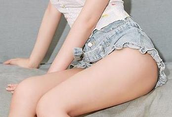 尤蜜荟 – 和服图集大赏：合法萝莉的每一张照片都在默默问我‘你要加入吗？’