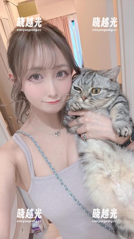 月城委员会 私拍火热登场,月城委员会的“温柔”能否挑起你的好奇心?