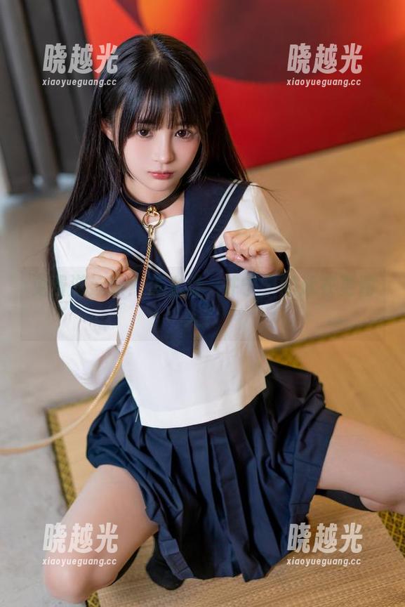 免费游泳课：怎么让桜井宁宁的泳衣更动人？