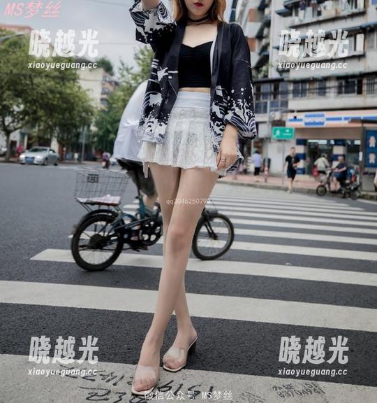 梦丝女神 - 璇璇的秘密：无圣光的写真，能透出点啥？