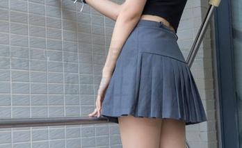 梦丝女神 – 看！花月舞的教室写真，待会儿就要上课了？