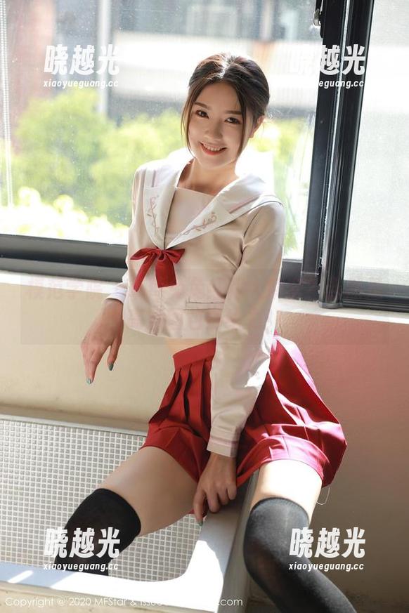 模范学院-草莓兔兔 模范学院 - 草莓兔兔红裙大解密?当然是高清图包最给力!