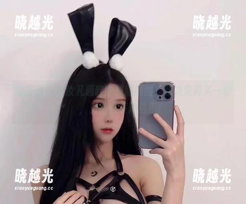 沈汝凡超哇塞 微密圈 - 沈汝凡超哇塞校服原图,我决定再买一套,上街去涛声依旧!