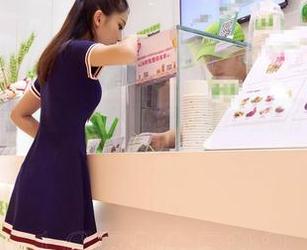 爱丝 – 图集又更新了！若兮带回的那些旅行小错位