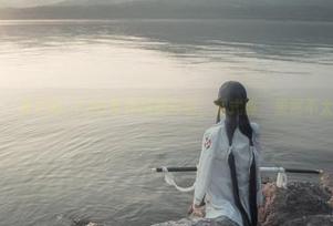 美图集，爱老师_PhD带你玩转泳装，紫式部，果然不太一样？