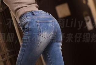 爱蜜社 – 不务正业，莉莉Lily又来了，最新女仆图册，恨不得点开来仔细炒冷饭。