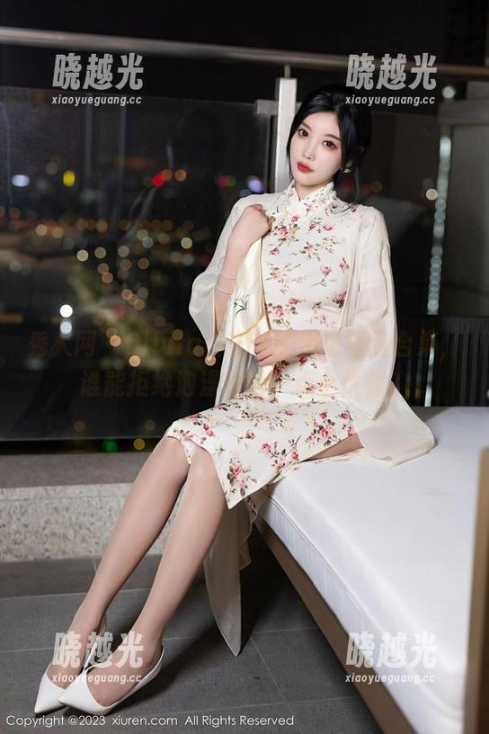 秀人网 - Olivia童安琪的浴室写真合集，谁能拒绝泡澡时的一点小优雅？
