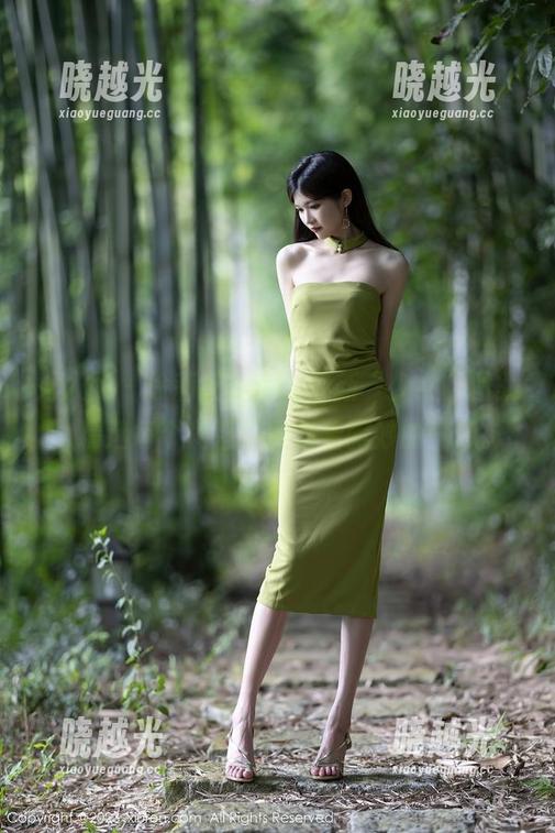 秀人网 - 徐莉芝Botty最新“少女”图集，精选每个角落都散发着微妙的气息。