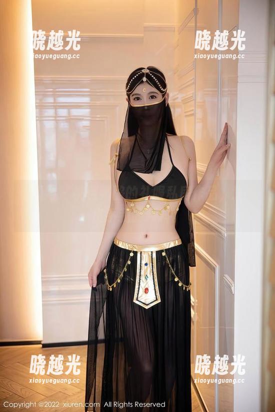 秀人网 - 桃色奶酪的礼服私房作品，意外出乎我的预料。