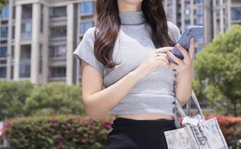 秀人网 – 权力的游戏，蛋蛋宝通过这对美脚稳稳拿下壁纸第一的位置。
