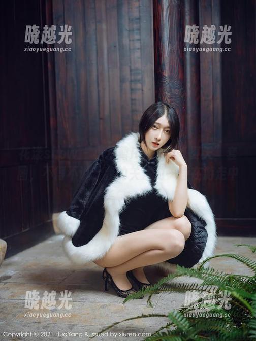 花漾show - 小海臀Rena的“夏天”套图，不得不说，我的关注力一直在游走中。