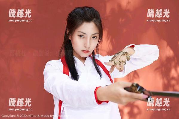 蜜桃社-小草莓Berry 蜜桃社 - 原图说:小草莓Berry的妹妹,远比草莓甜,赶紧来抢资源吧!